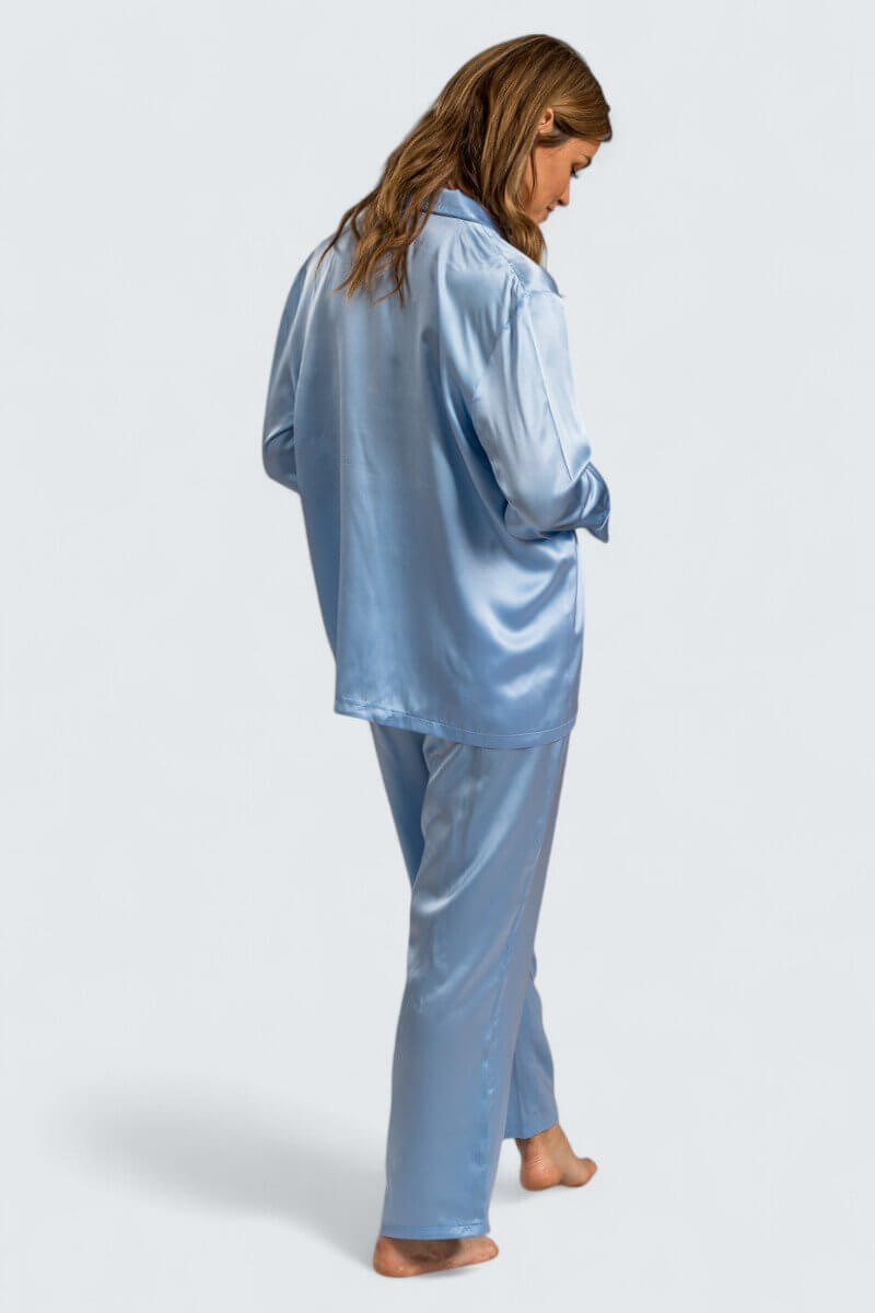 Victoria Sidenpyjamas Satin – Himmelsblå - Bild 3